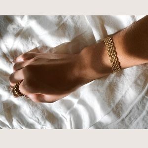 n e w | woven 18k gold bracelet